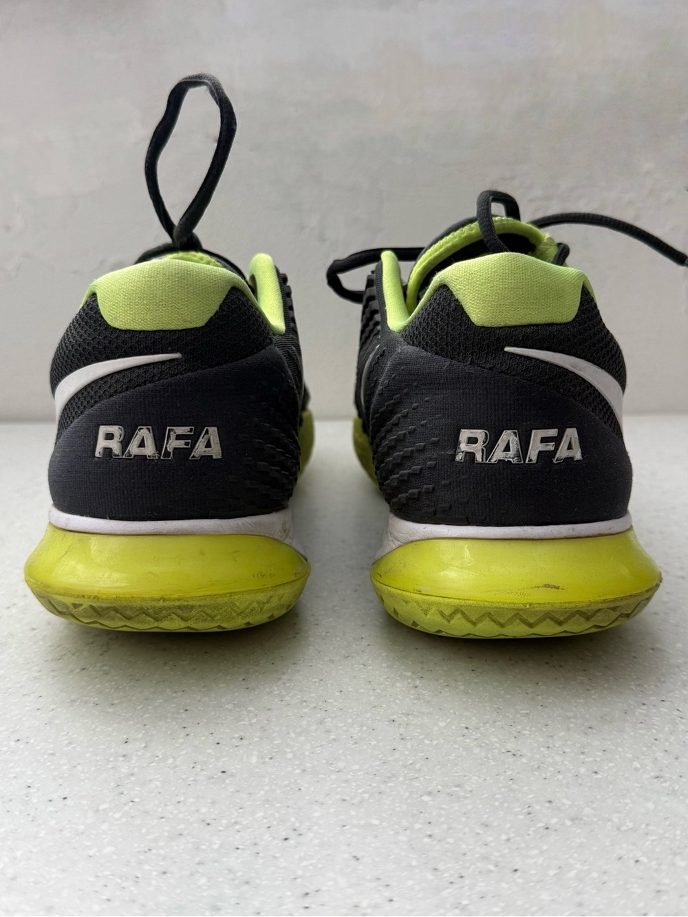 NikeCourt Mens Zoom Vapor Cage 4 Rafa Off Noir Volt DD1579-002 sz 11 Lime Black - Picture 8 of 10
